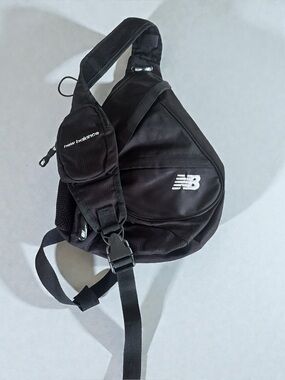 New Balance Sling Backpack Crossbody Sports Travel Shoulder Bag